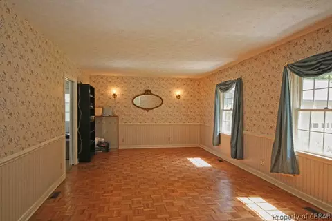 11616 Parnassus Ln, Gloucester, VA 23061 photo 7