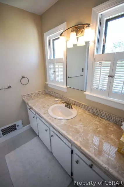 54 Clarke Rd, Topping, VA 23169 photo 22