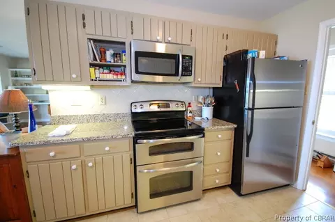 54 Clarke Rd, Topping, VA 23169 photo 16