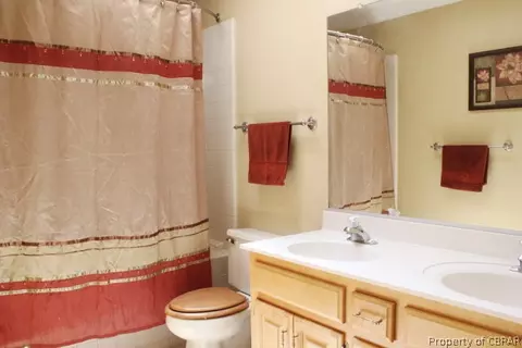 8 Riding Path, Hampton, VA 23669 photo 17