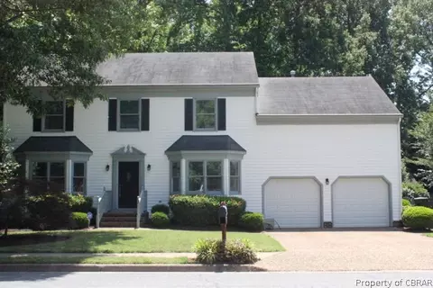 8 Riding Path, Hampton, VA 23669 photo 1