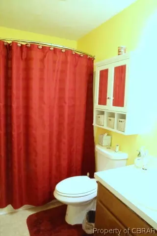 9235 Marfield Dr, Gloucester, VA 23061 photo 7
