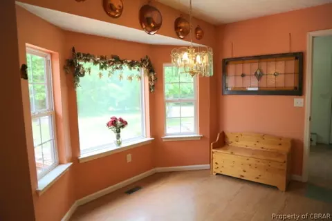 9235 Marfield Dr, Gloucester, VA 23061 photo 8