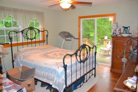 6153 Fletcher Rd, Gloucester, VA 23061 photo 5