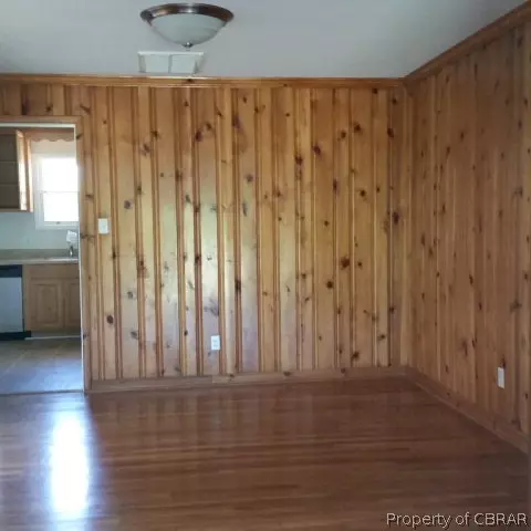 1611 Greate Rd, Gloucester Point, VA 23062 photo 5
