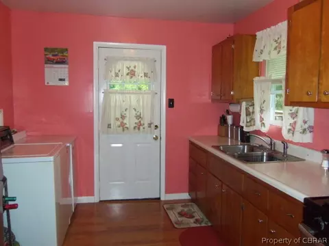 9128 Indian Rd, Gloucester, VA 23061 photo 11