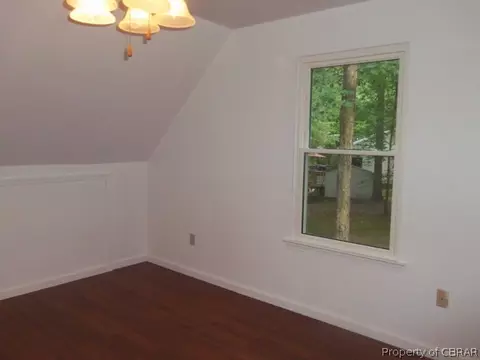 8787 Marlfield Rd, Gloucester, VA 23061 photo 8