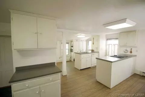 6521 T C Walker Rd, Gloucester, VA 23061 photo 8