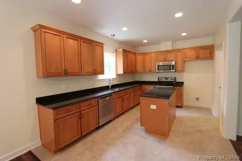 7170 Jason Dr, Gloucester, VA 23061 photo 11