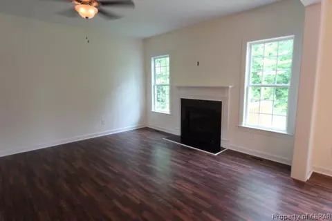 7170 Jason Dr, Gloucester, VA 23061 photo 13