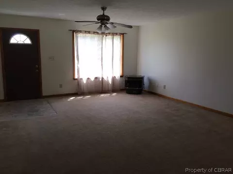 6993 Old Pinetta Rd, Gloucester, VA 23061 photo 3