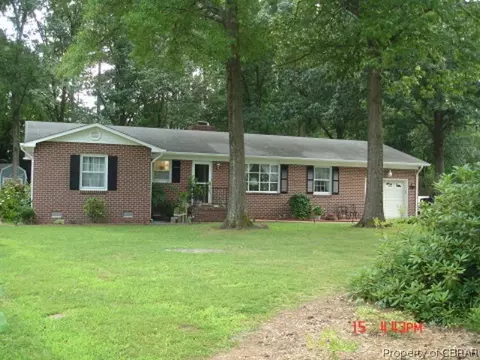 8280 Circle Dr, Hayes, VA 23072 photo 12