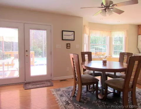 6089 Carter Hill St, Gloucester, VA 23061 photo 8