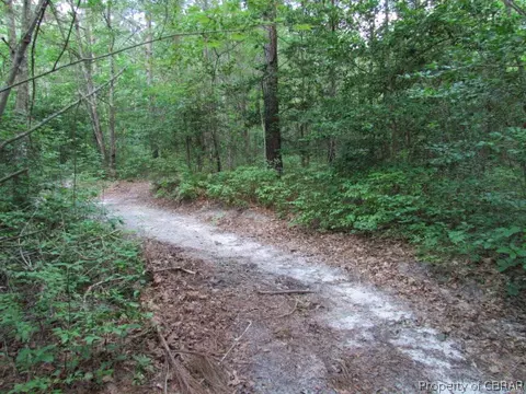 6089 Carter Hill St, Gloucester, VA 23061 photo 38
