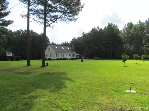 6089 Carter Hill St, Gloucester, VA 23061 photo 2