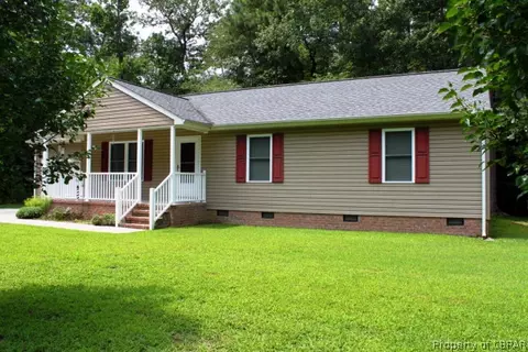 12310 Pine Trl, Gloucester, VA 23061 photo 1