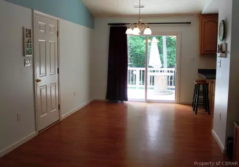 12310 Pine Trl, Gloucester, VA 23061 photo 8