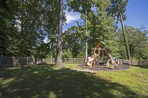 6778 Mann Ave, Gloucester, VA 23061 photo 18