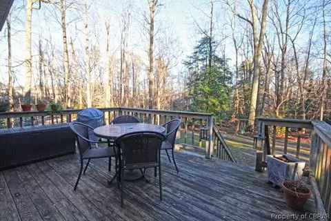 7253 Botetourt Ave, Gloucester, VA 23061 photo 13
