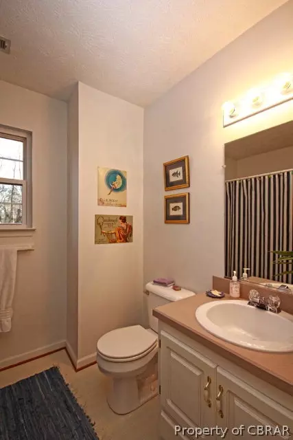 7253 Botetourt Ave, Gloucester, VA 23061 photo 12