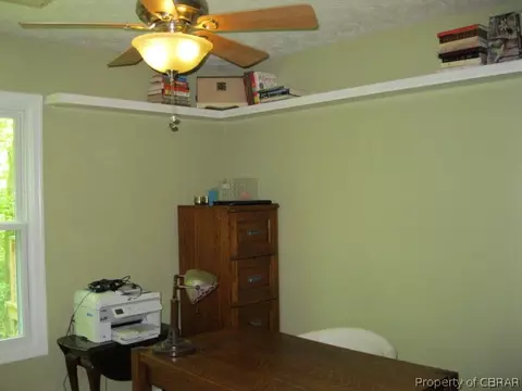 3997 Beechwood Ln, Gloucester, VA 23061 photo 9