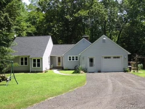 3997 Beechwood Ln, Gloucester, VA 23061 photo 1