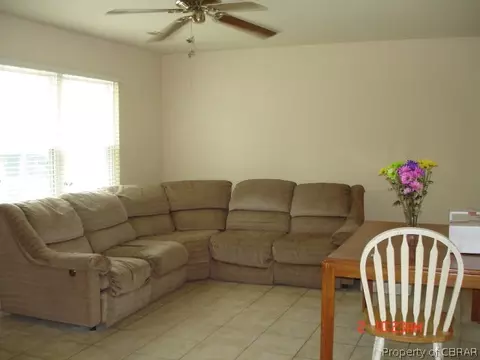 1875 Gloucester Point Dr, Gloucester Point, VA 23062 photo 2