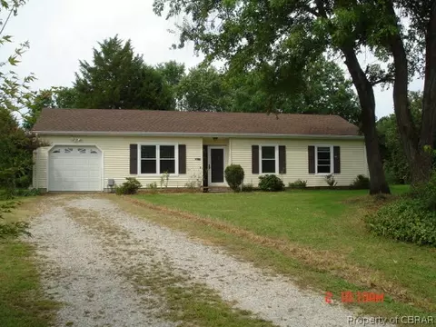 1875 Gloucester Point Dr, Gloucester Point, VA 23062 photo 6