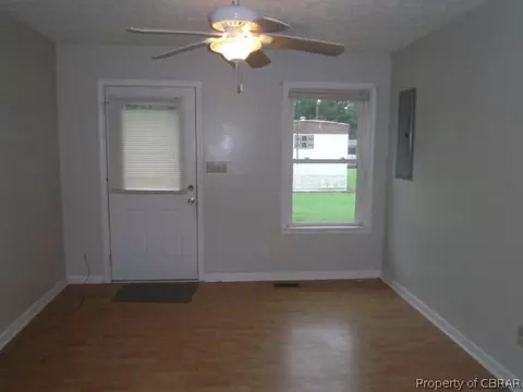 3757 Hickory Fork Rd, Gloucester, VA 23061 photo 5