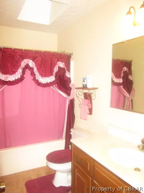 7595 Forbes Rd, Gloucester, VA 23061 photo 11