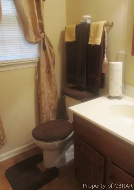 7595 Forbes Rd, Gloucester, VA 23061 photo 9