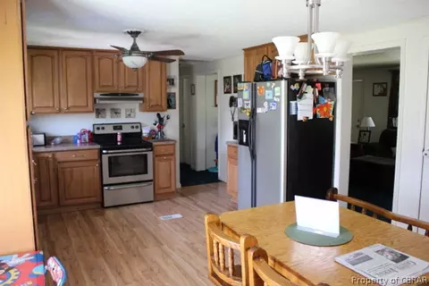 6719 Harvest Cir, Gloucester, VA 23061 photo 8