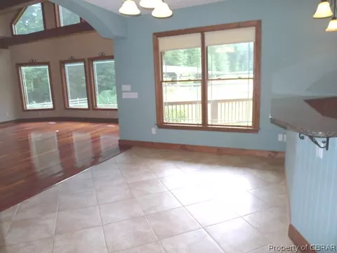 7331 Wilson Cir, Gloucester, VA 23061 photo 3