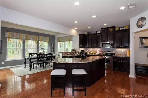 6575 Clayton Ct, Gloucester, VA 23061 photo 2