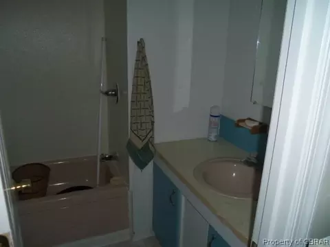 4012 Hickory Fork Rd, Gloucester, VA 23061 photo 3