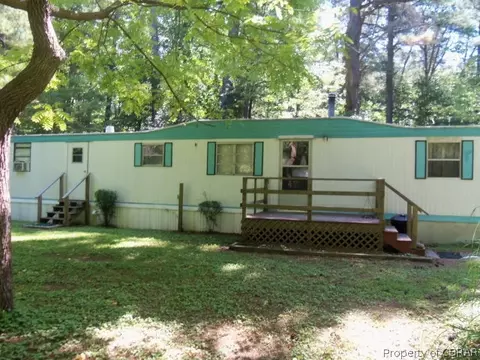 4012 Hickory Fork Rd, Gloucester, VA 23061 photo 1