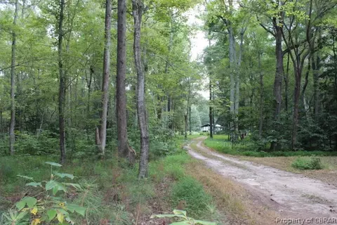 7294 Featherbed Ln, Gloucester, VA 23061 photo 2