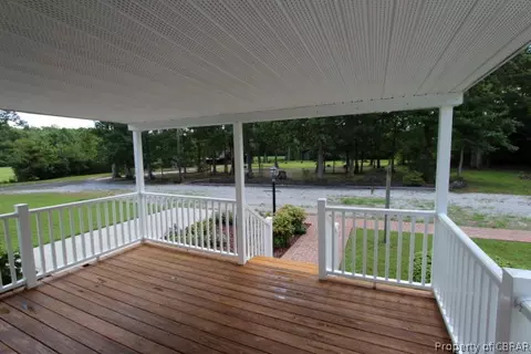 5237 Aberdeen Creek Rd, Gloucester, VA 23061 photo 11