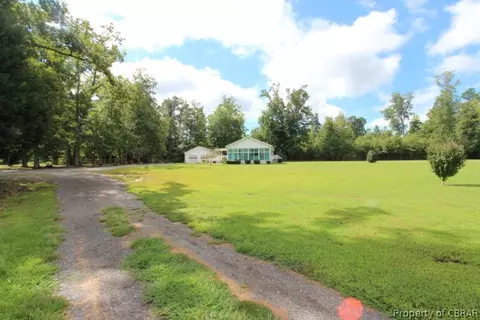 5237 Aberdeen Creek Rd, Gloucester, VA 23061 photo 3