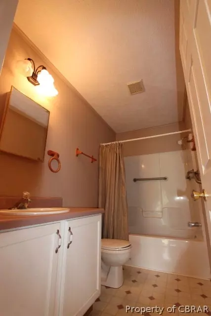 5237 Aberdeen Creek Rd, Gloucester, VA 23061 photo 16