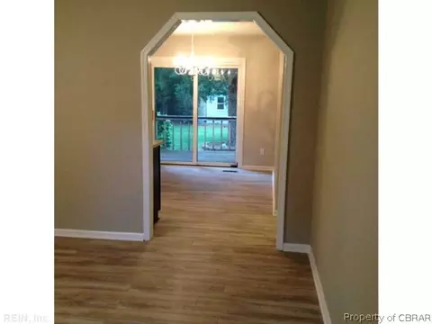 3608 Foxhaven Dr, Gloucester, VA 23061 photo 9