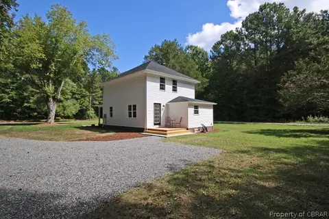 4610 Chestnut Fork Rd, Gloucester, VA 23061 photo 3