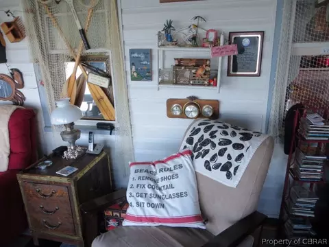 1011 Old Ferry Rd, Grimstead, VA 23064 photo 9