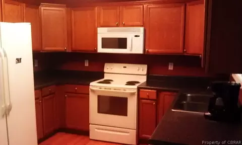 4469 Enos Rd, Gloucester, VA 23061 photo 7