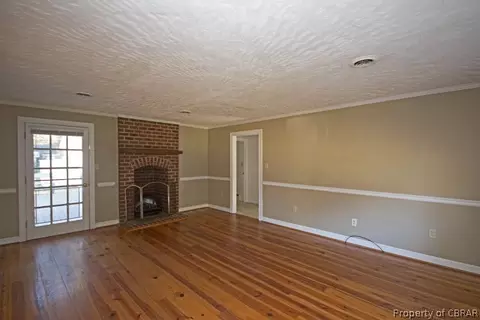 7225 Independence Rd, Gloucester, VA 23061 photo 3