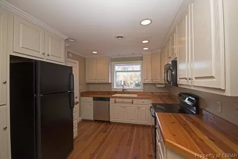 7225 Independence Rd, Gloucester, VA 23061 photo 5