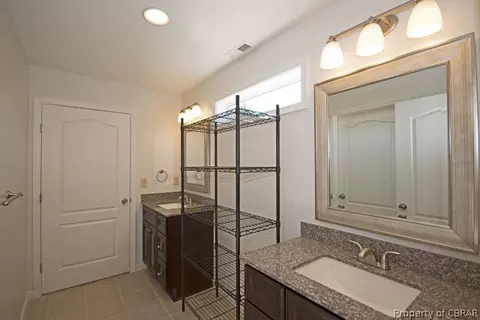 7250 Jeffrey Dr, Gloucester, VA 23061 photo 14