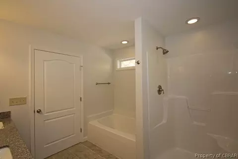 7250 Jeffrey Dr, Gloucester, VA 23061 photo 8