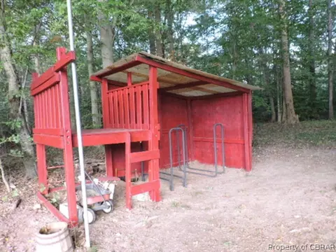 8931 Marlfield Rd, Gloucester, VA 23061 photo 3