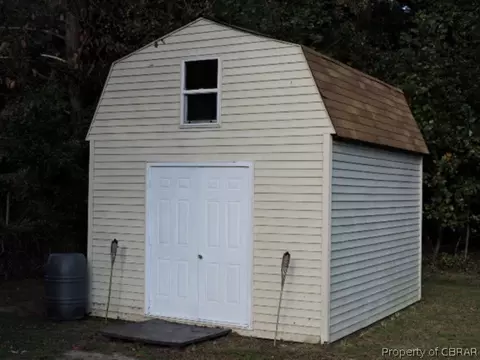 8931 Marlfield Rd, Gloucester, VA 23061 photo 5